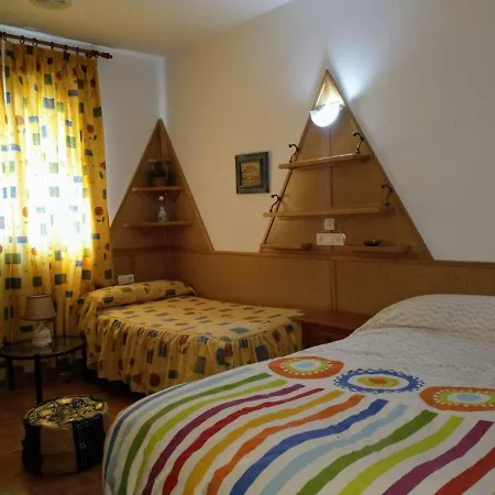 Ardales בית אירוח Frailes